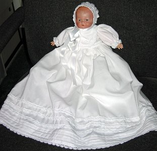 White Guipure-Trimmed Dress & Bonnet